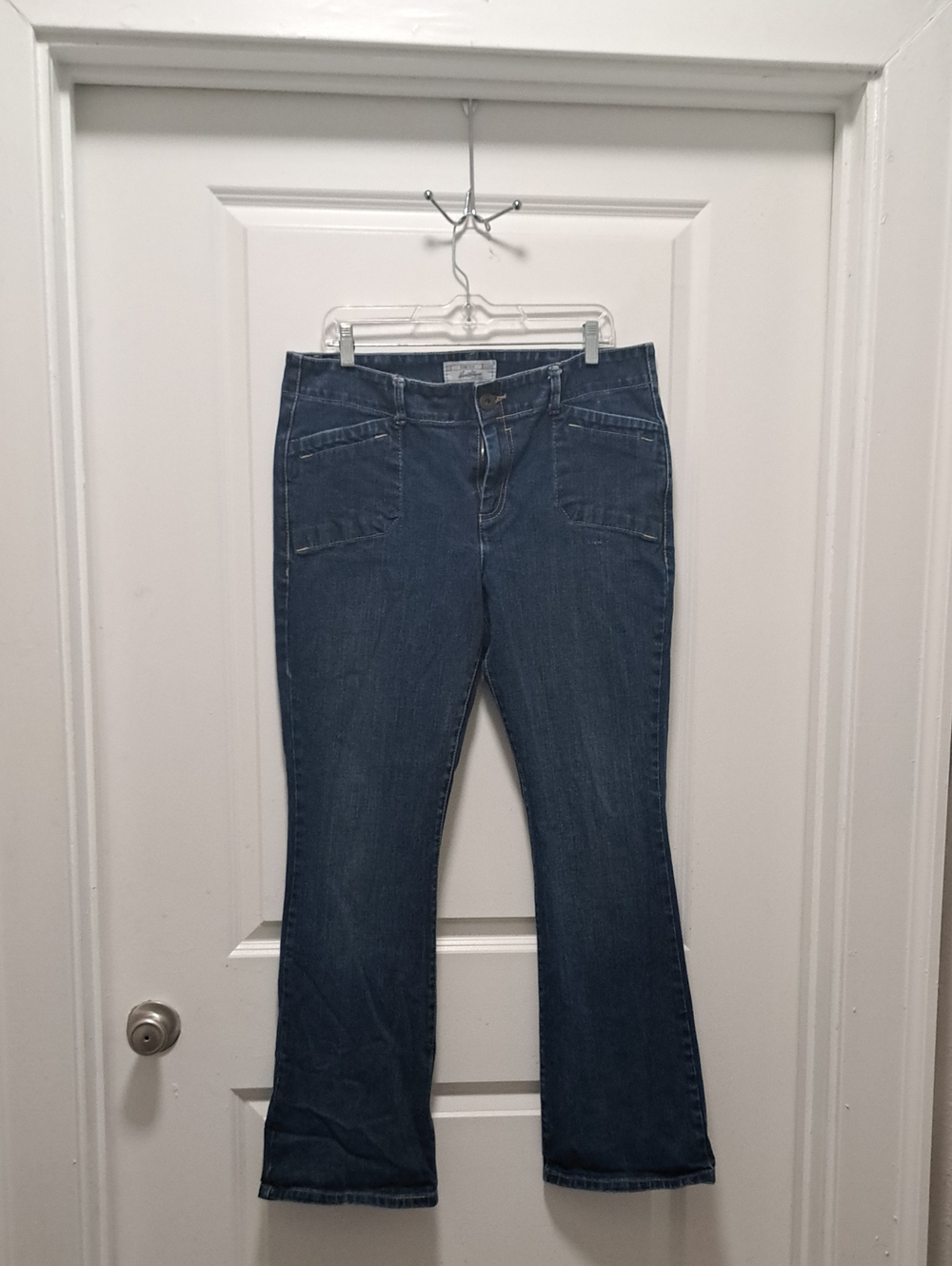 Classic Blue Women's Jeans with Front Pockets